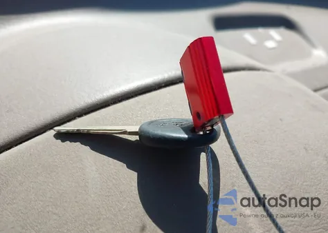 1999 Saturn Sl2 из США, поврежденный, VIN 1G8ZK5277XZ135985